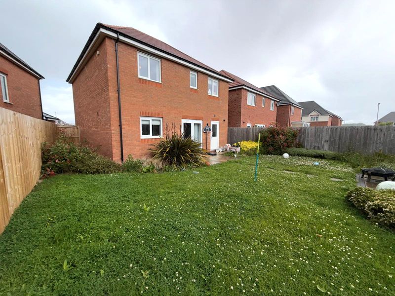 Merlin Place Rossmore